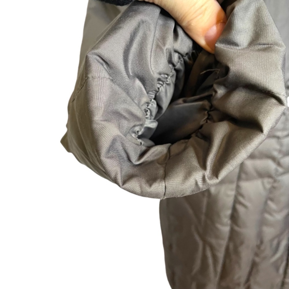 Dark Gray Feather Down Puffer Jacket 🤍 - Picture 5 of 16